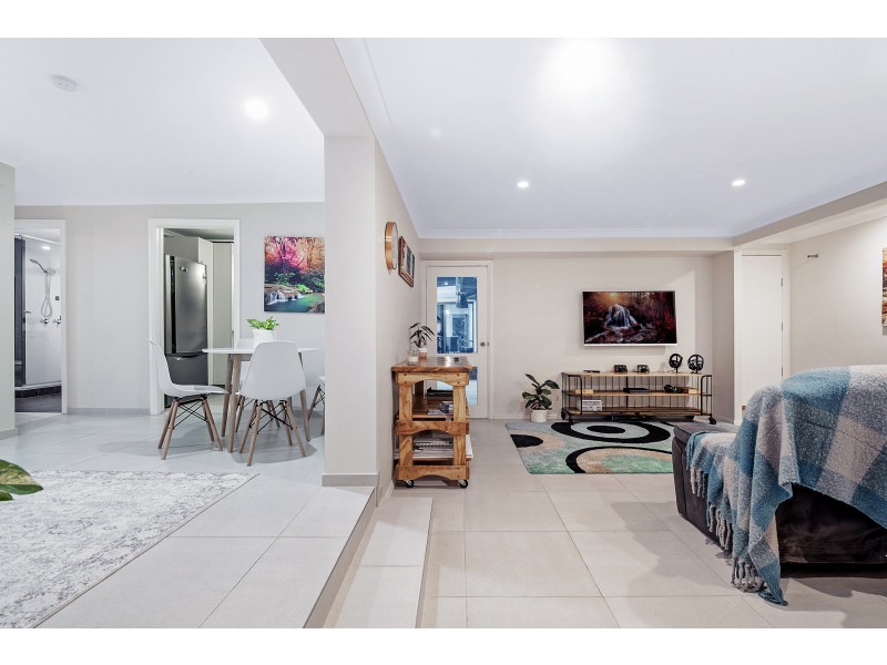 7 Quambone Street, Worongary QLD 4213