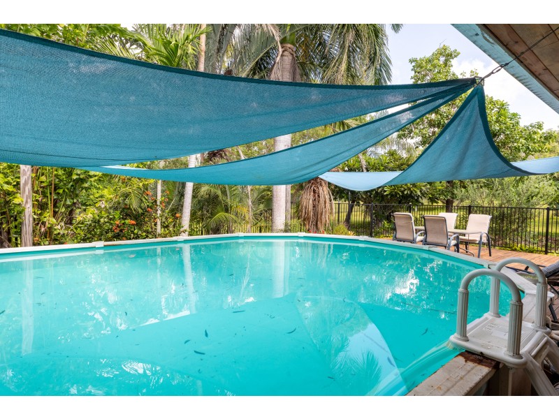 106 Hydeaway Bay Drive, Cape Gloucester QLD 4800