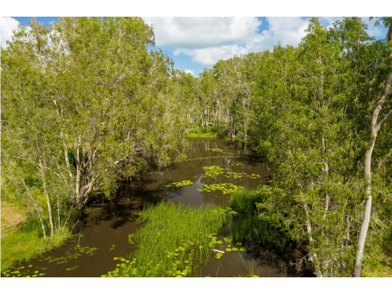 106 Hydeaway Bay Drive, Cape Gloucester QLD 4800