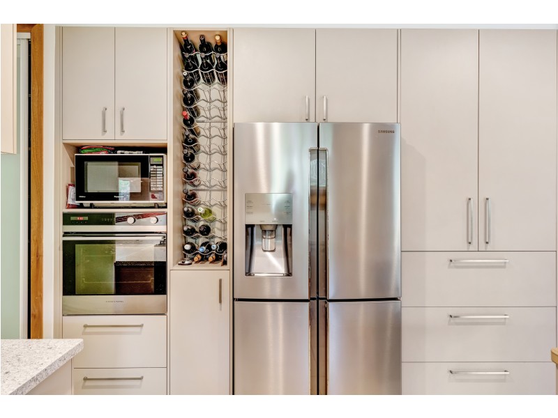 106 Hydeaway Bay Drive, Cape Gloucester QLD 4800