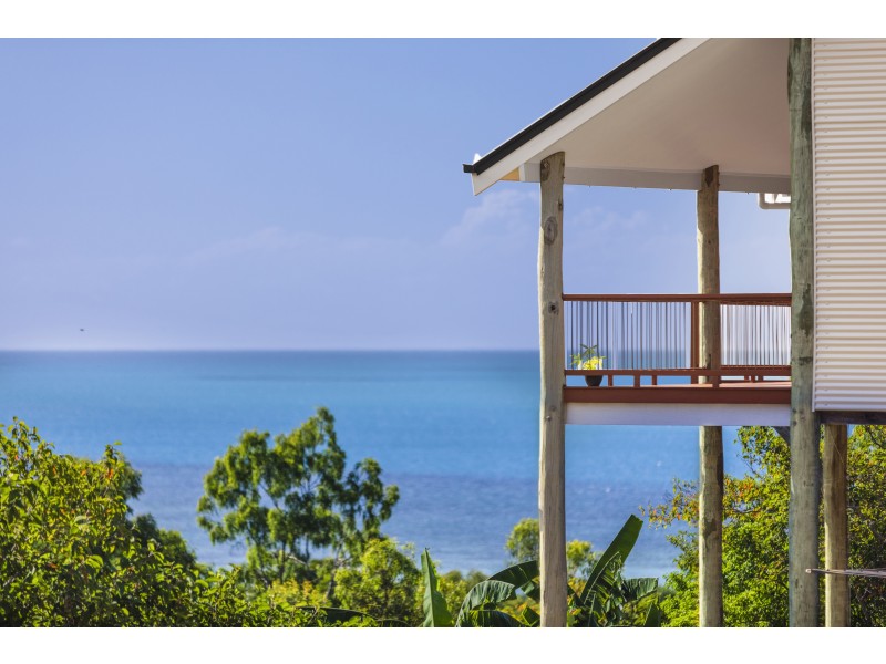 26 Roseric Crescent, Hideaway Bay QLD 4800
