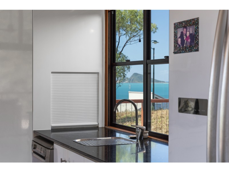 26 Roseric Crescent, Hideaway Bay QLD 4800