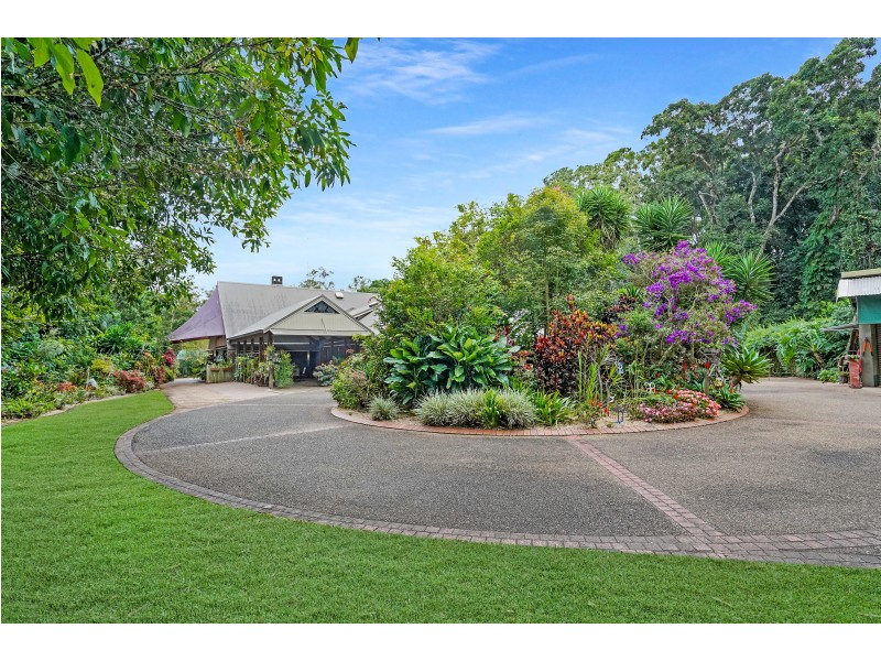 27 Edward Street, Atherton QLD 4883