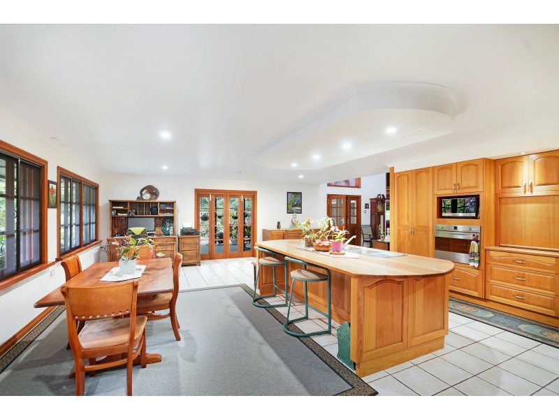 27 Edward Street, Atherton QLD 4883