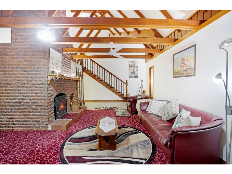 27 Edward Street, Atherton QLD 4883