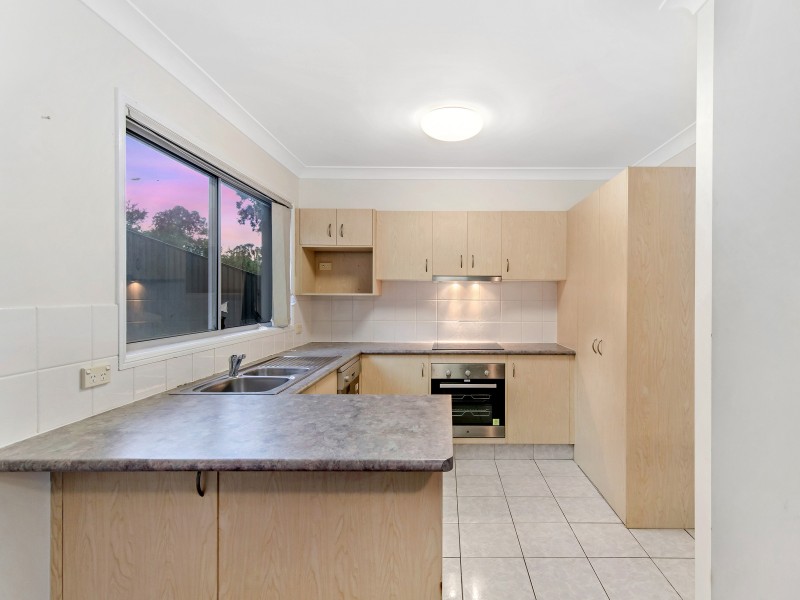 54 Clear River Boulevard, Ashmore QLD 4214