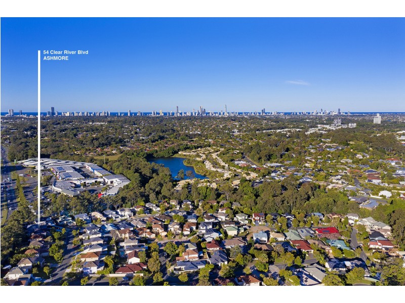 54 Clear River Boulevard, Ashmore QLD 4214