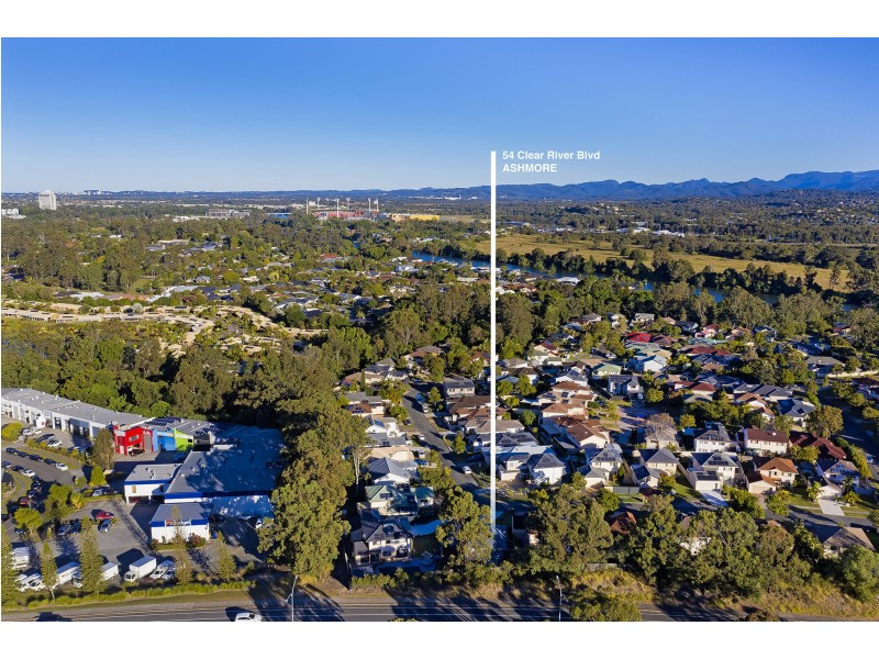54 Clear River Boulevard, Ashmore QLD 4214