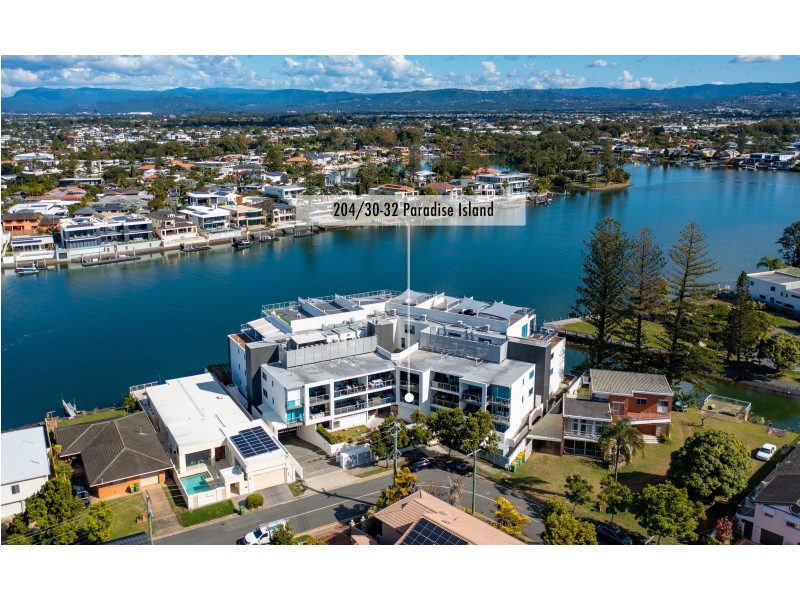 204/30 Paradise Island, Surfers Paradise QLD 4217