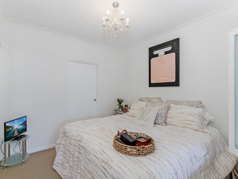 204/30 Paradise Island, Surfers Paradise QLD 4217