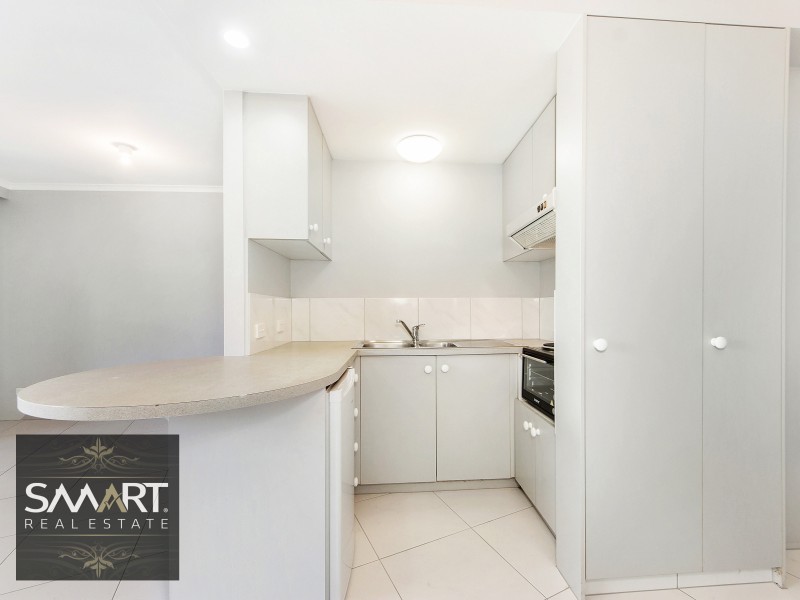 15/15 Weemala Street, Chevron Island QLD 4217