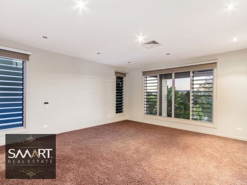 3028 The Boulevarde, Benowa QLD 4217