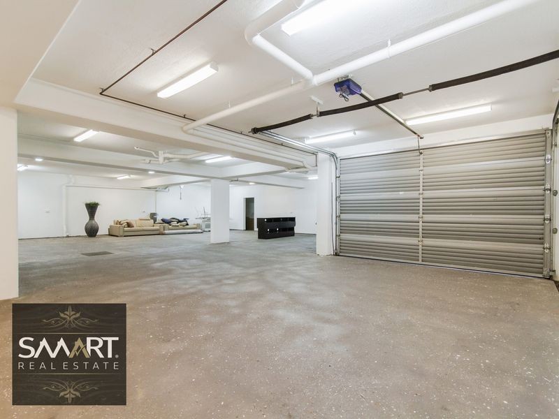 3028 The Boulevarde, Benowa QLD 4217