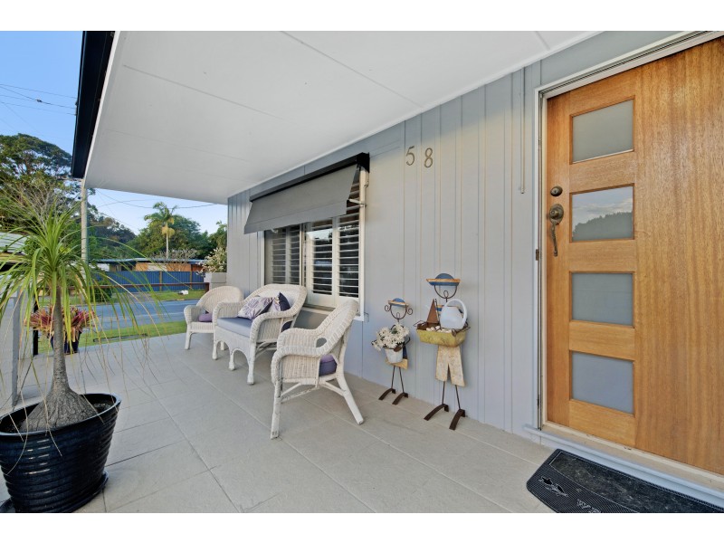 58 Tahiti Avenue, Palm Beach QLD 4221