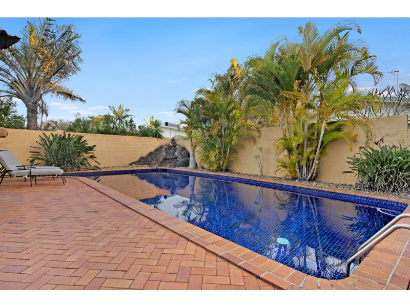 58 Tahiti Avenue, Palm Beach QLD 4221