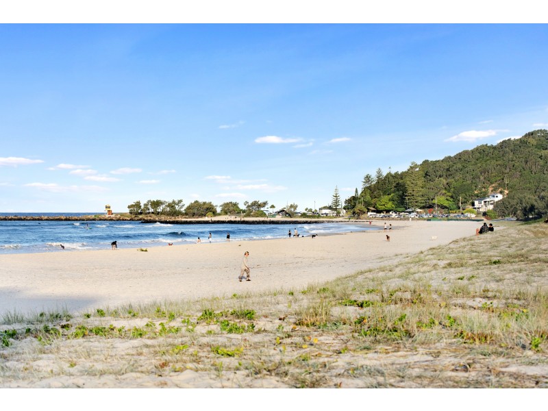 58 Tahiti Avenue, Palm Beach QLD 4221