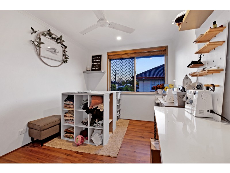 9/3 Proud Street, Labrador QLD 4215