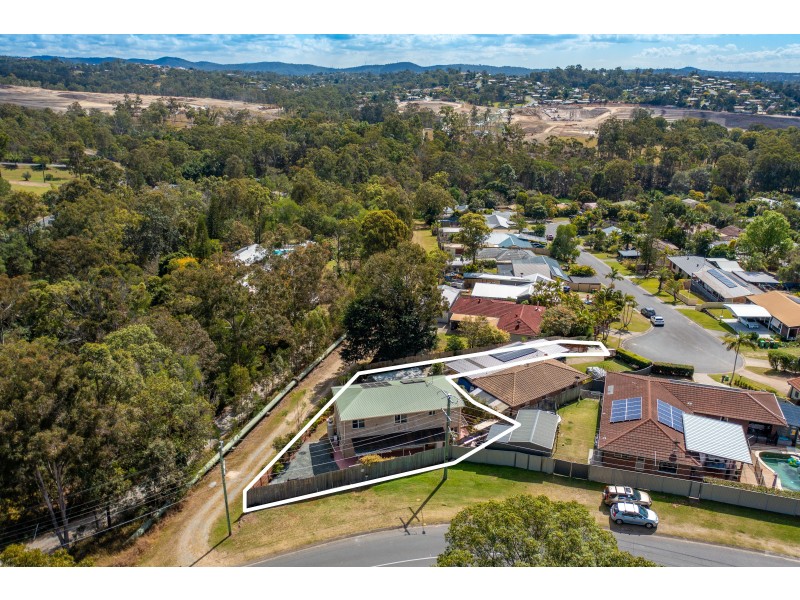 2/59 Lexington Drive, Worongary QLD 4213