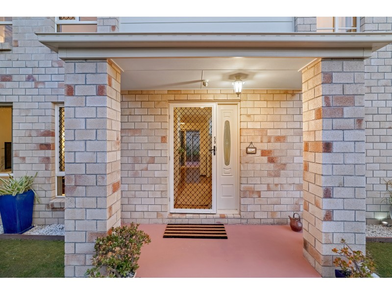 2/59 Lexington Drive, Worongary QLD 4213
