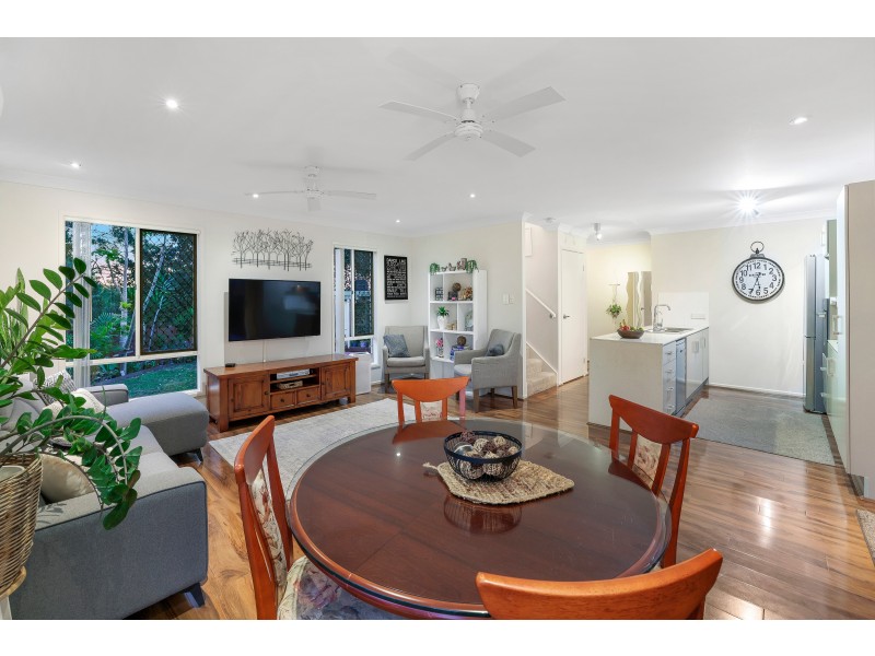 2/59 Lexington Drive, Worongary QLD 4213