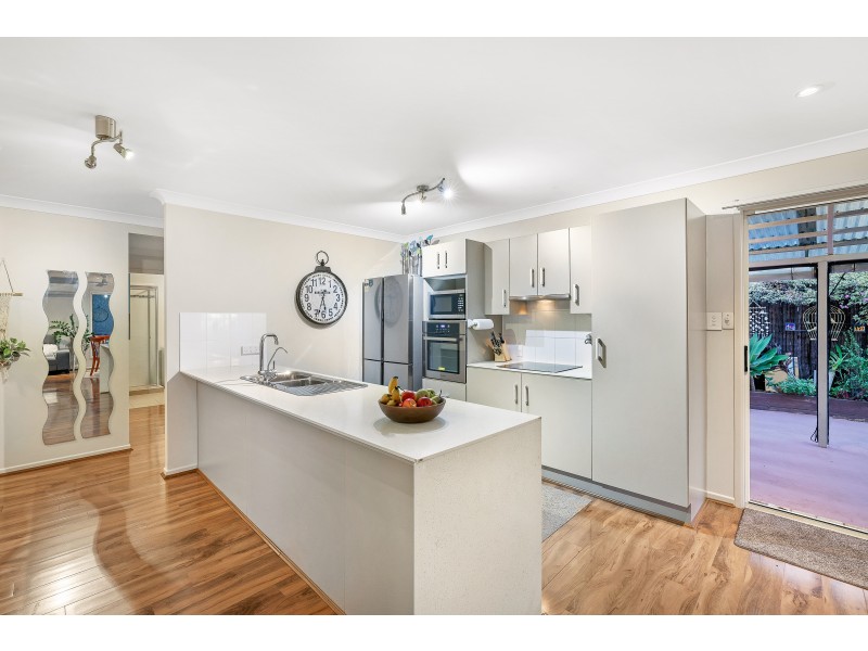 2/59 Lexington Drive, Worongary QLD 4213