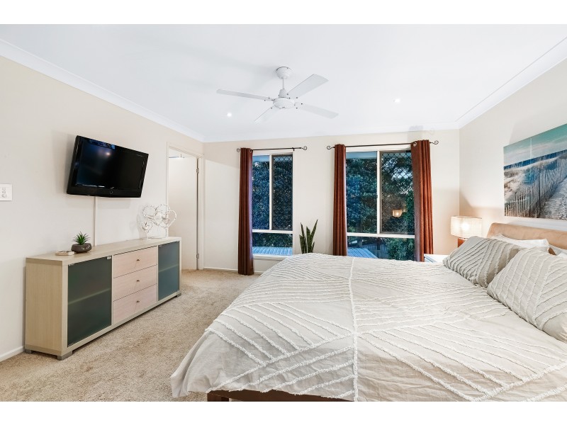 2/59 Lexington Drive, Worongary QLD 4213