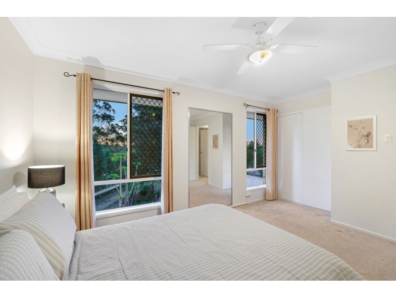 2/59 Lexington Drive, Worongary QLD 4213