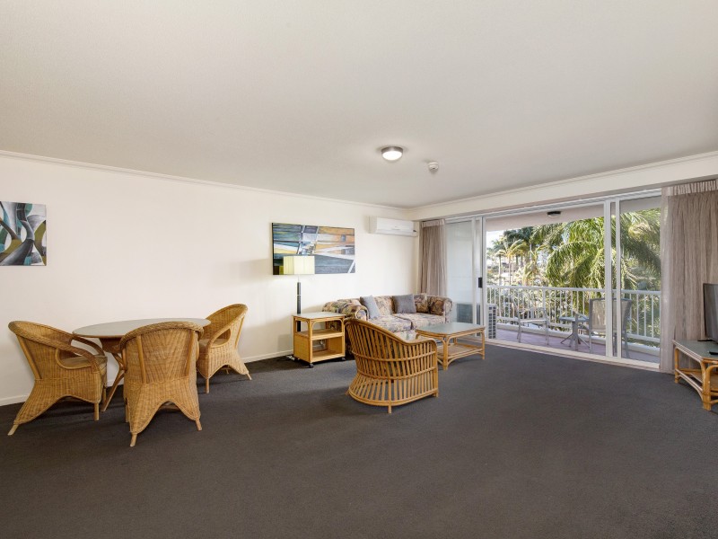 21/140 Ferny Avenue, Surfers Paradise QLD 4217