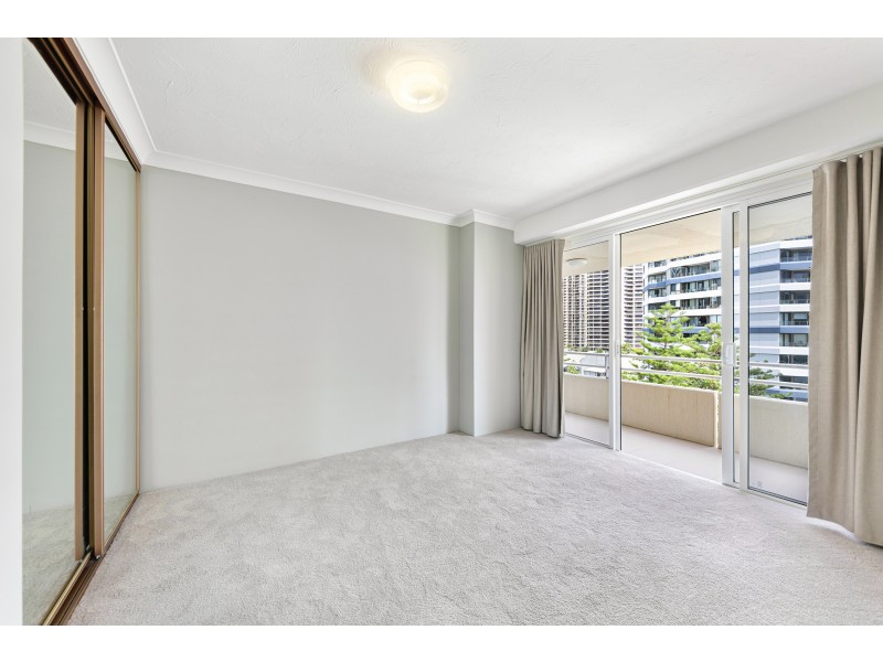 1004/20 Esplanade, Surfers Paradise QLD 4217
