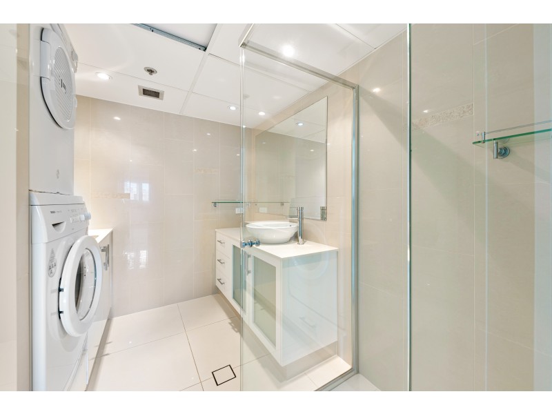 1004/20 Esplanade, Surfers Paradise QLD 4217
