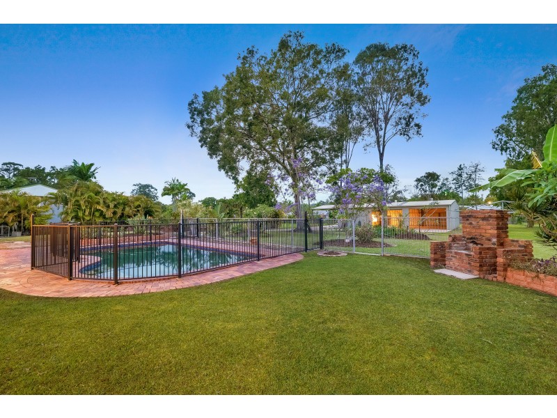 40 Oberon Way, Oxenford QLD 4210