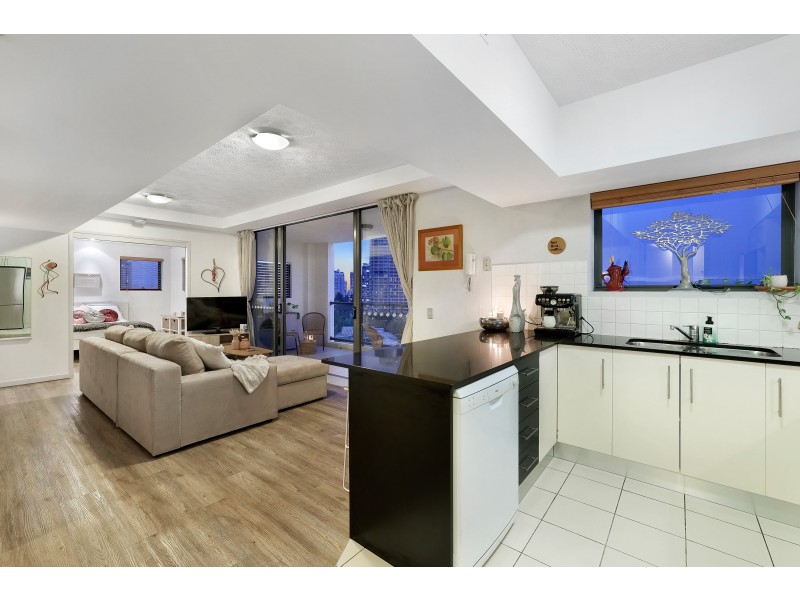 1001/2865 Gold Coast Highway, Surfers Paradise QLD 4217