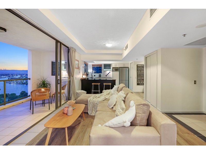 1001/2865 Gold Coast Highway, Surfers Paradise QLD 4217