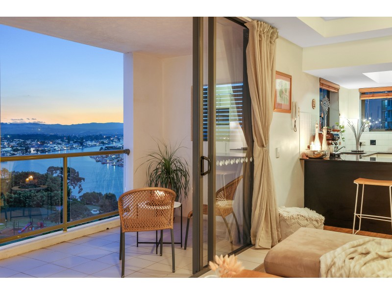 1001/2865 Gold Coast Highway, Surfers Paradise QLD 4217