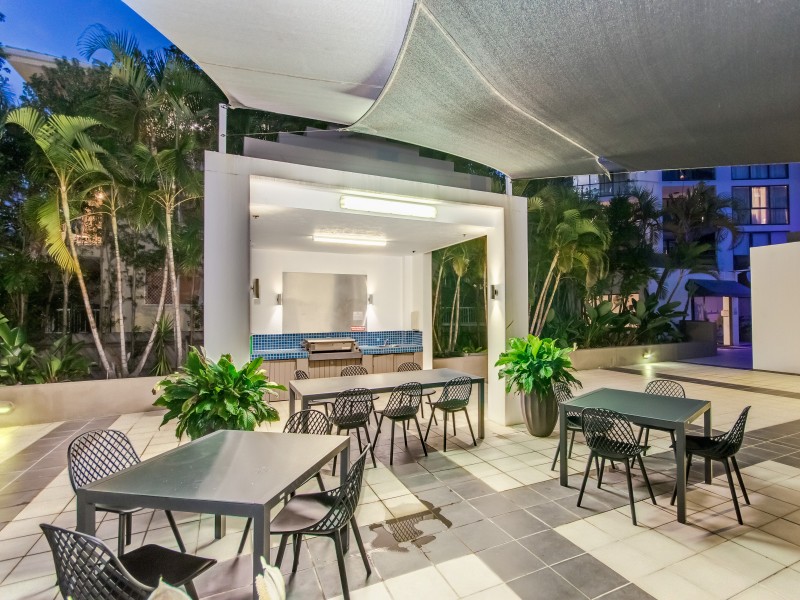 1001/2865 Gold Coast Highway, Surfers Paradise QLD 4217