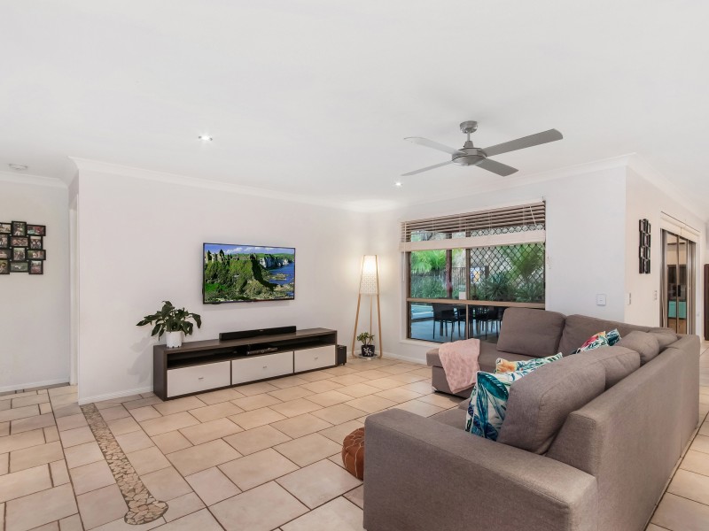 20 Carner Court, Parkwood QLD 4214