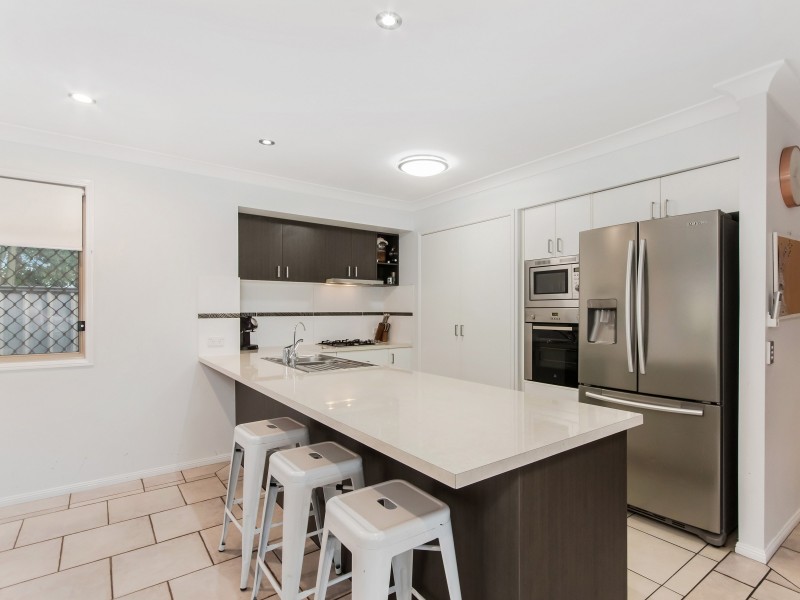 20 Carner Court, Parkwood QLD 4214