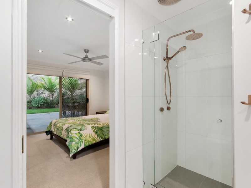 20 Carner Court, Parkwood QLD 4214