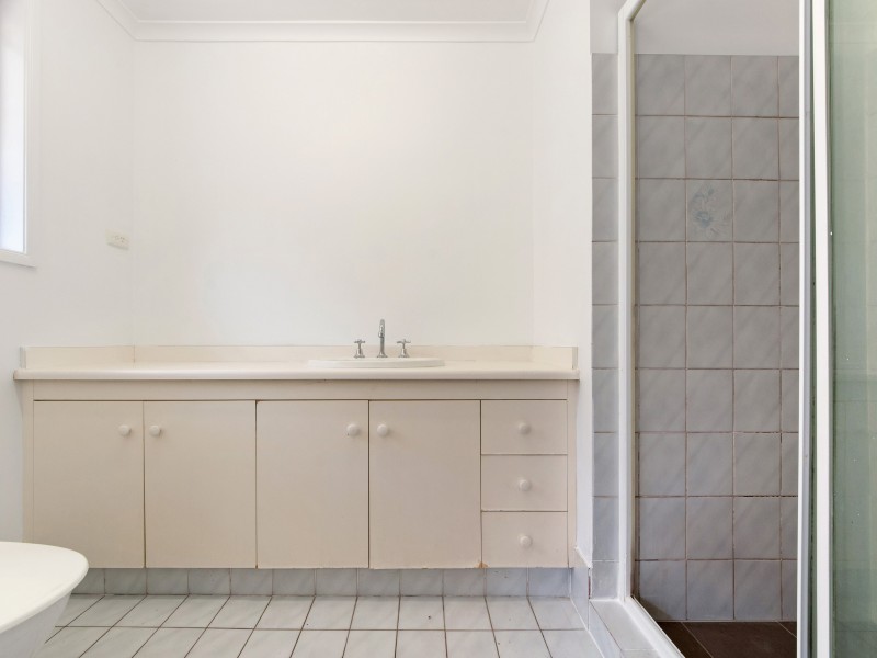 29 Sweetgum Street, Ashmore QLD 4214