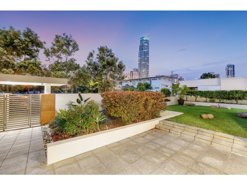 209/30 Paradise Island, Surfers Paradise QLD 4217