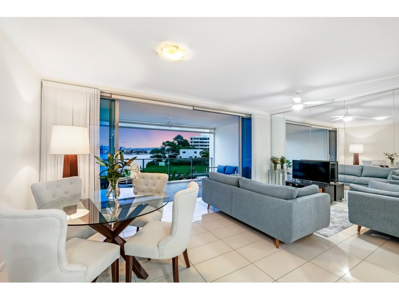 209/30 Paradise Island, Surfers Paradise QLD 4217