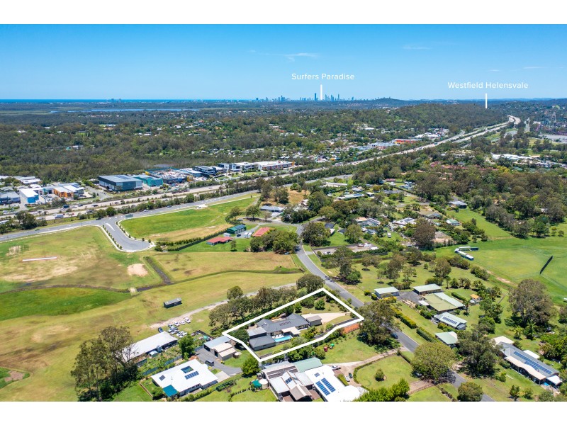 1/14 Oberon Way, Oxenford QLD 4210