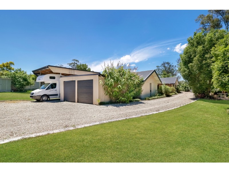 1/14 Oberon Way, Oxenford QLD 4210