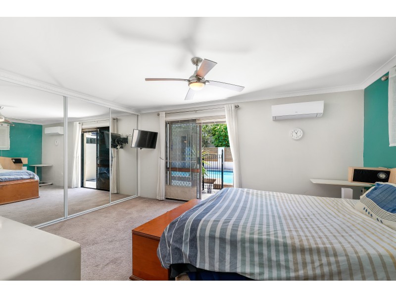 1/14 Oberon Way, Oxenford QLD 4210