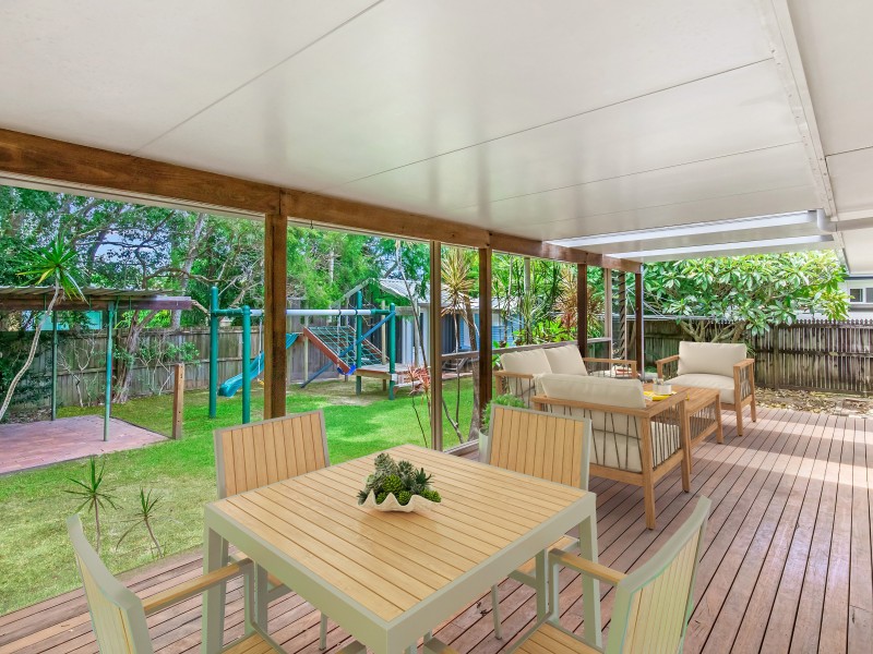 15 Celebes Avenue, Palm Beach QLD 4221