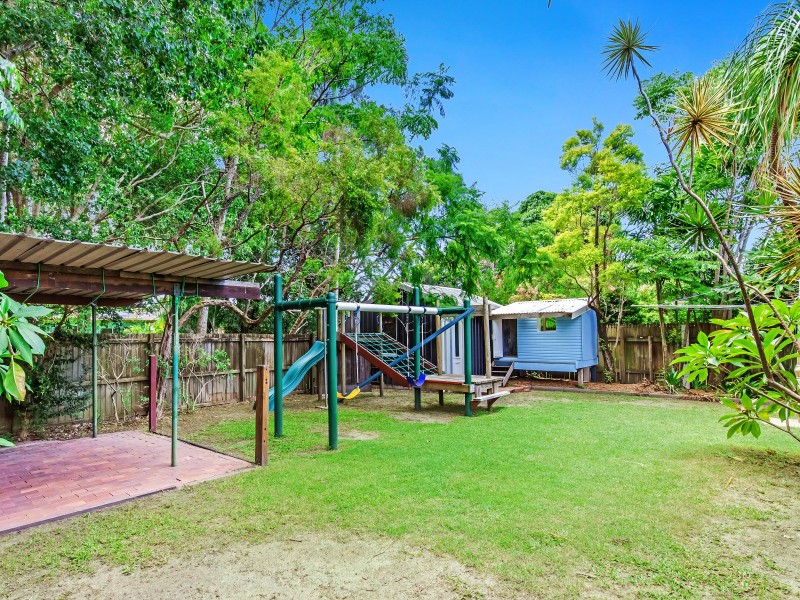 15 Celebes Avenue, Palm Beach QLD 4221