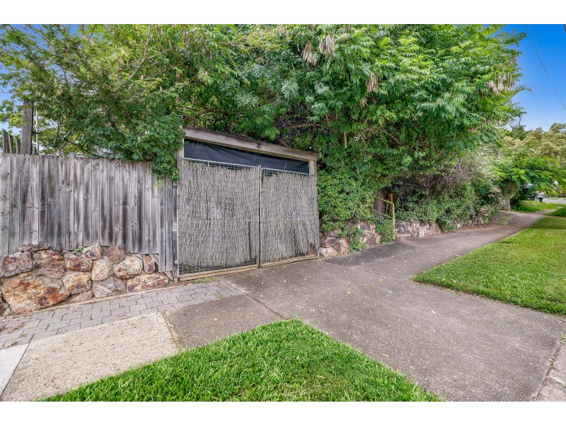 31 Forrest Avenue, Molendinar QLD 4214