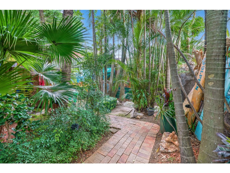 31 Forrest Avenue, Molendinar QLD 4214
