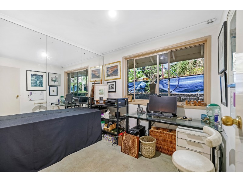 31 Forrest Avenue, Molendinar QLD 4214