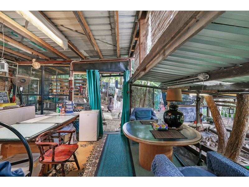 31 Forrest Avenue, Molendinar QLD 4214